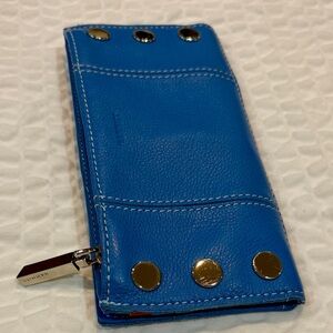 Hammitt NWT 110 North Wallet Hydrangea Blue Supple Leather Silver Life Guarantee